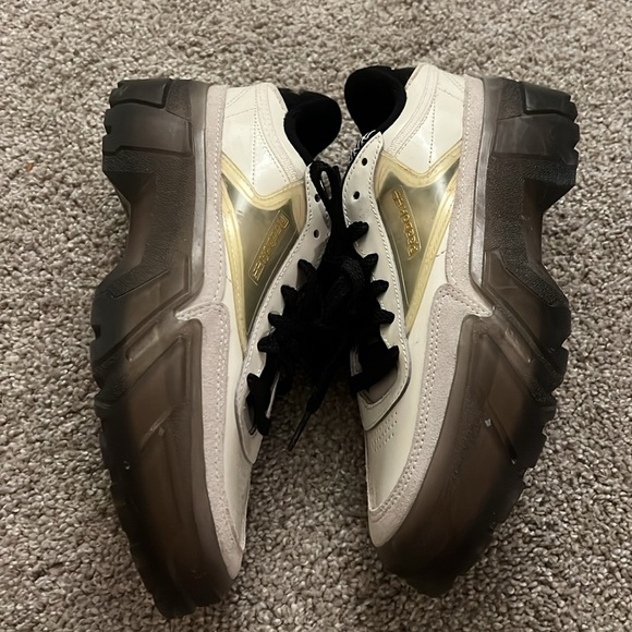 CARID B REEBOK - Picture 5 of 7